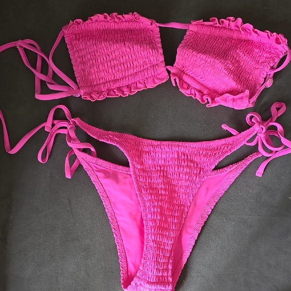 Pink Ruffled Bikini Set - Picture 1 of 1